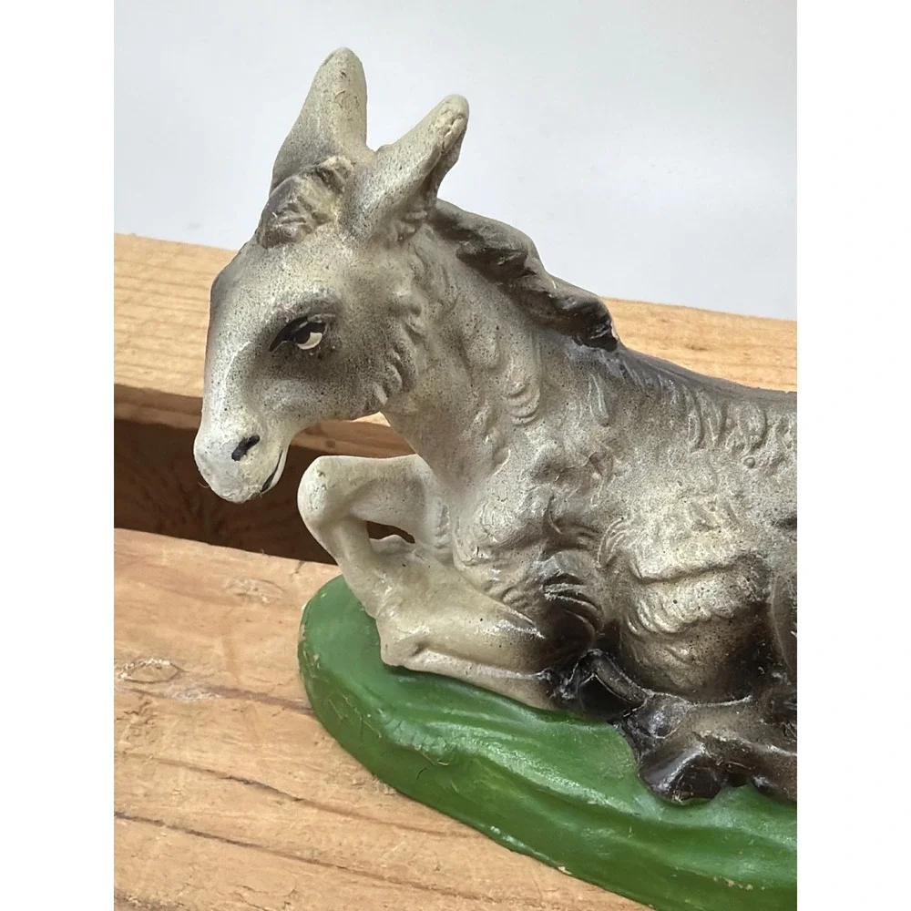 Vintage Fontanini Hand Painted Italy Nativity Ox and Donkey Chalkware Figures‎
